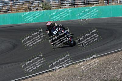 media/Apr-20-2025-AHRMA (Sun) [[393a79c373]]/Race/Group 1/Turn 4b/
